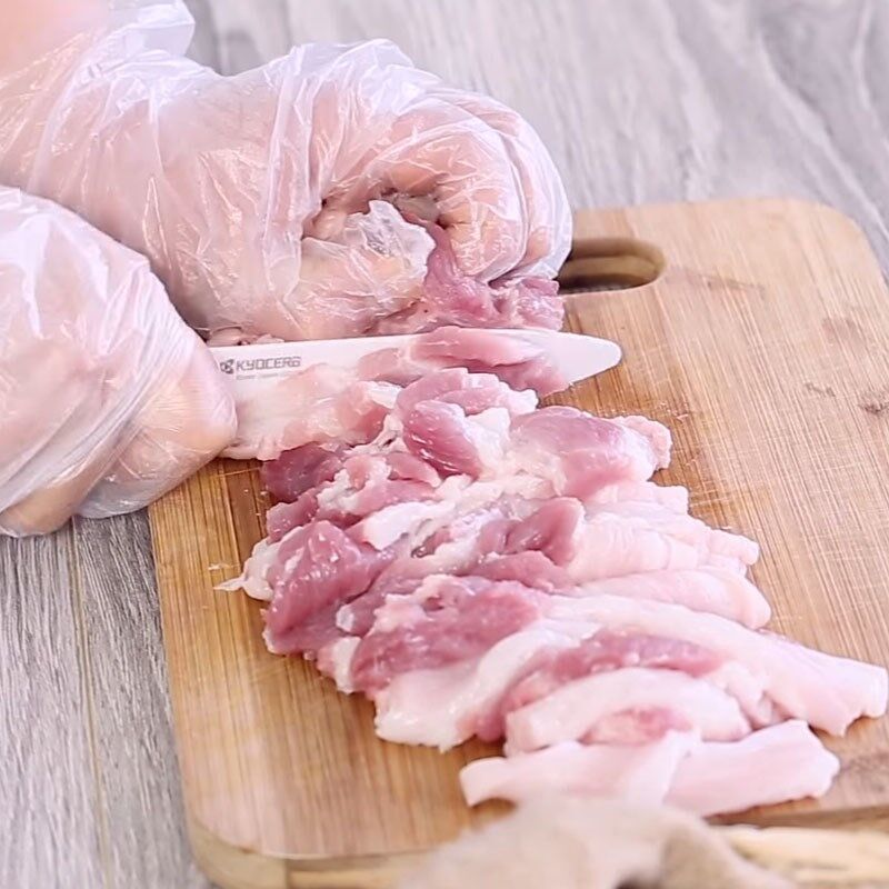 Learn Hanoi’s food heritage with expert insights